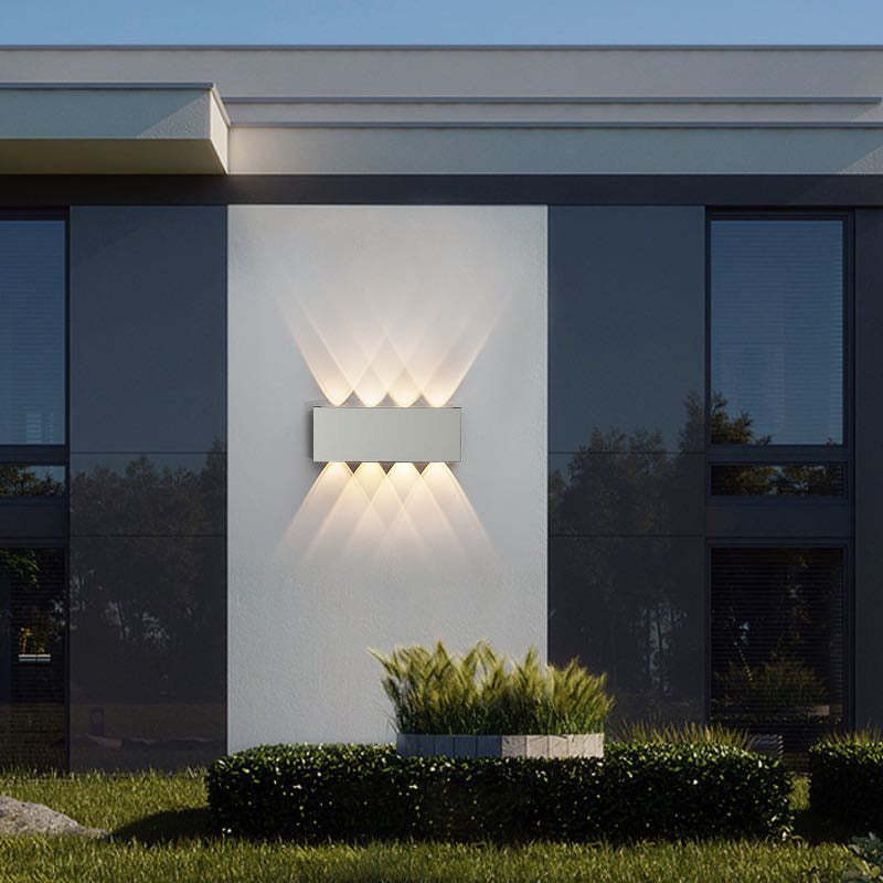 Aluminiowy Kinkiet | Elegancki Wodoodporny Kinkiet Zewnętrzny LED
