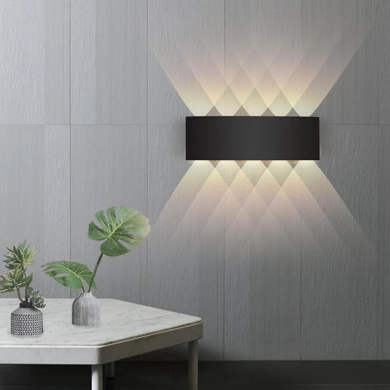 Aluminiowy Kinkiet | Elegancki Wodoodporny Kinkiet Zewnętrzny LED