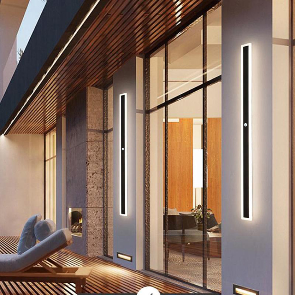 Arisha | Modern Stylish Metal Garden Wall Lamp with LED Lighting