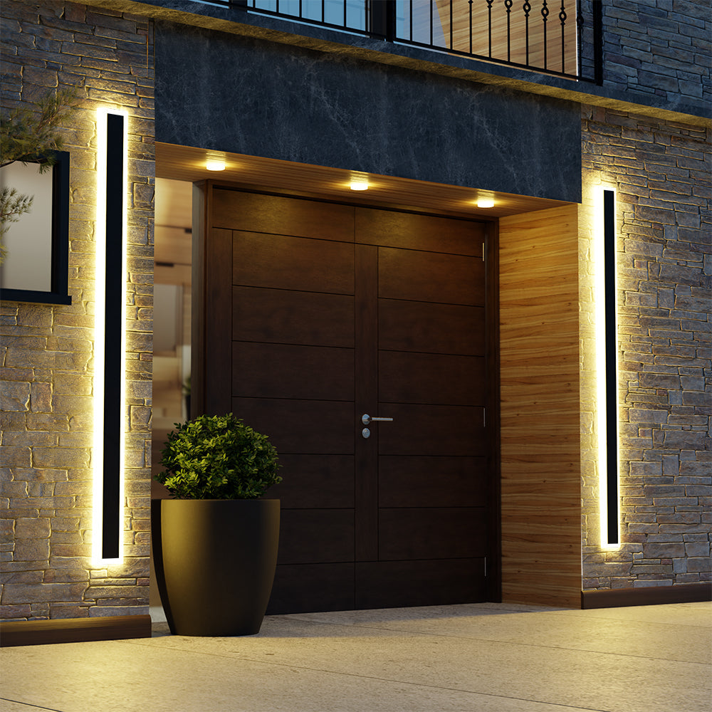 Arisha | Modern Stylish Metal Garden Wall Lamp with LED Lighting