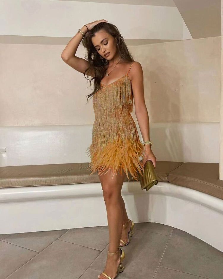Damska Sukienka Koktajlowa z Cekinem | Elegancka Midi Sukienka na Wesele z Piórami