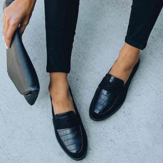 Kobiece Skórzane Mokasyny | Czarne Eleganckie Buty na Co Dzień