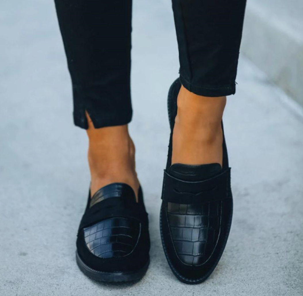 Kobiece Skórzane Mokasyny | Czarne Eleganckie Buty na Co Dzień