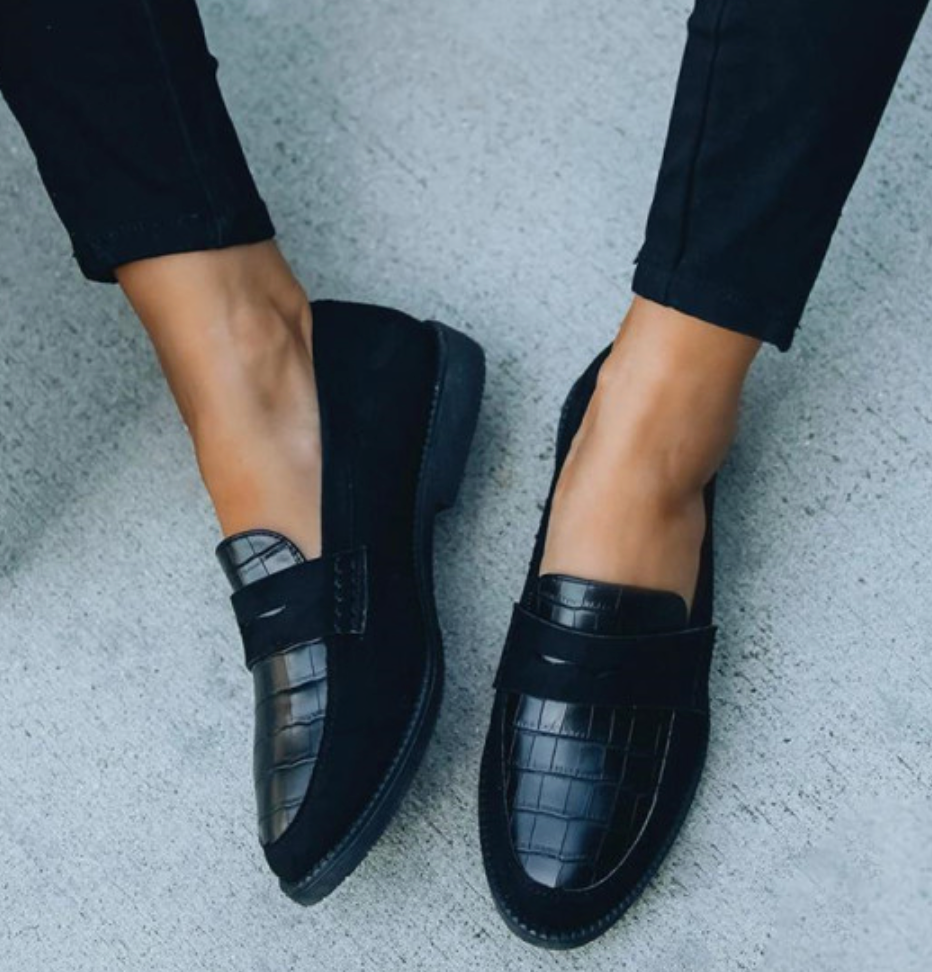 Kobiece Skórzane Mokasyny | Czarne Eleganckie Buty na Co Dzień