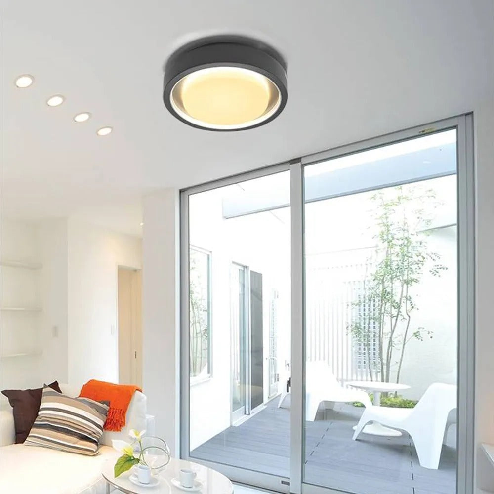 Lumenor | Elegancka Czarna Solarna Lampa Zewnętrzna LED Nad Drzwi