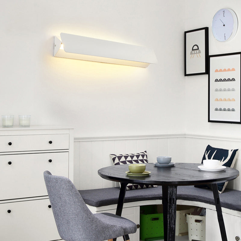 Lumenor | Elegantny Nowoczesny Kinkiet Ogrodowy z Metalową Obudową