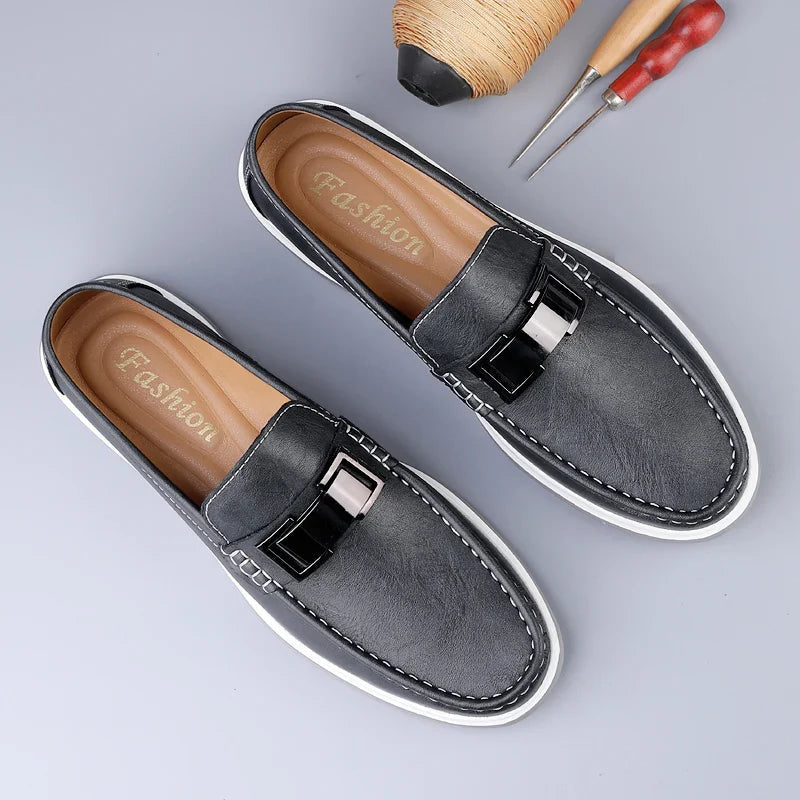 Męskie Skórzane Mokasyny | Eleganckie Wsuwane Buty z Metalowym Detalem