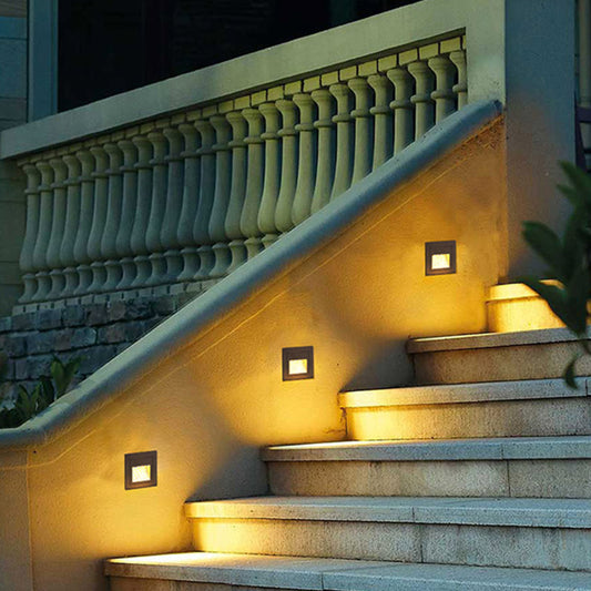 RayLight | Elegantny Nowoczesny Kinkiet Zewnętrzny LED do Ogrodu