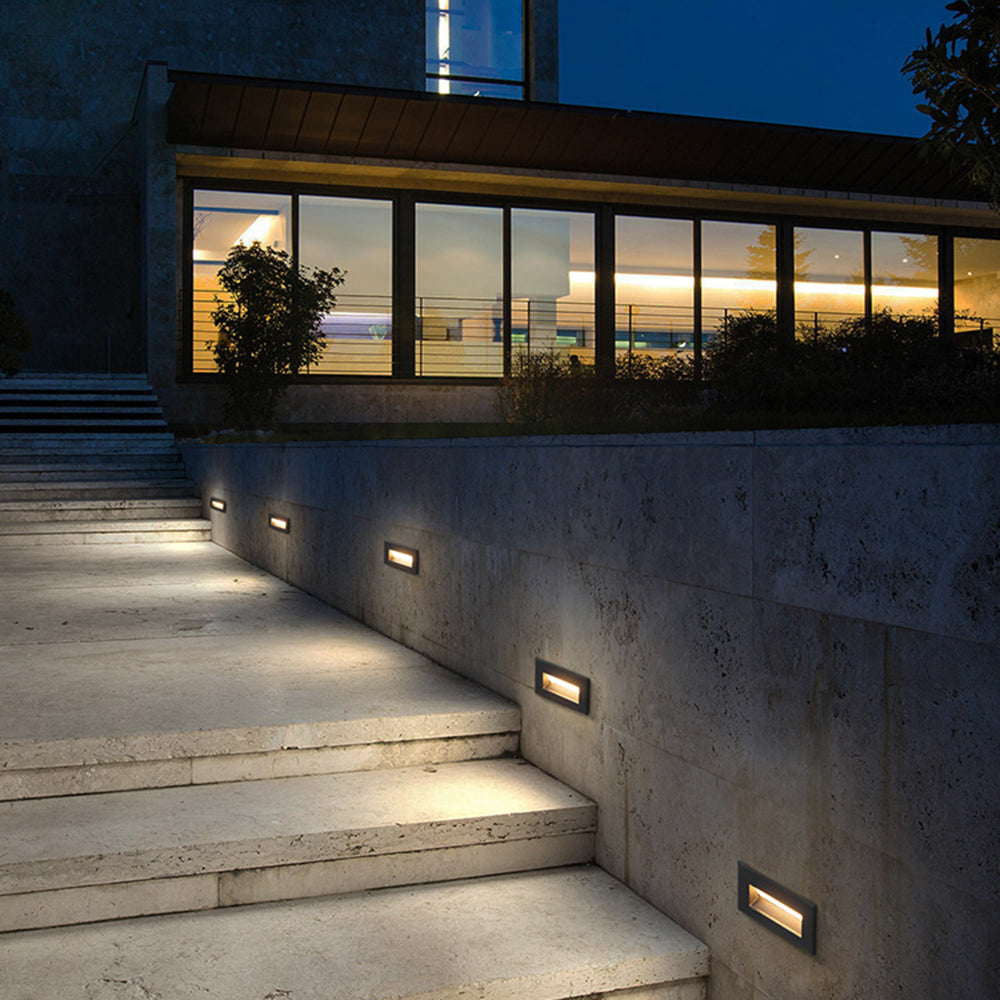 RayLight | Elegantny Nowoczesny Kinkiet Zewnętrzny LED w Kolorze Czarnym