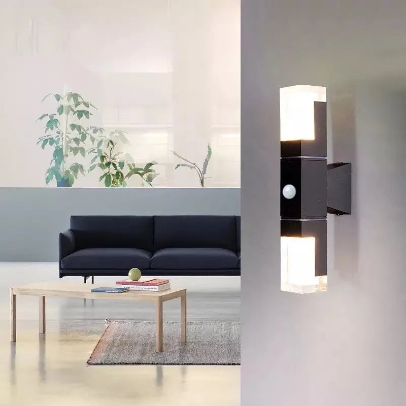 RayLight | Moderny Metalowy Kinkiet Zewnętrzny z Czujnikiem Ruchu