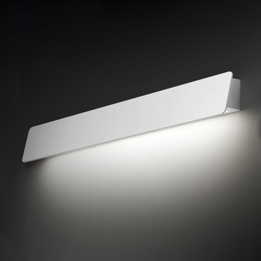 RayLight | Stylish Modern Solar Outdoor LED Wall Sconce