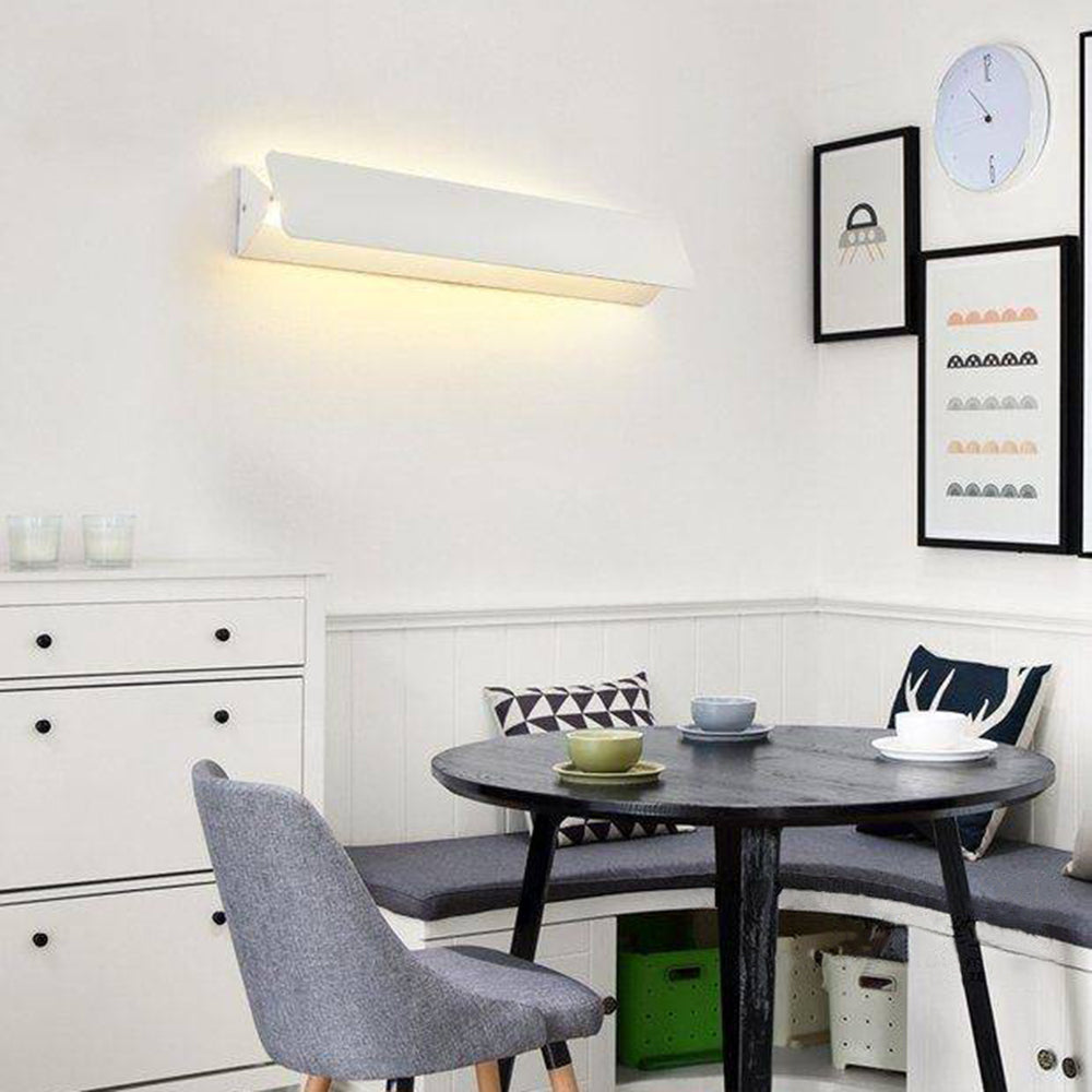 RayLight | Stylish Modern Solar Outdoor LED Wall Sconce