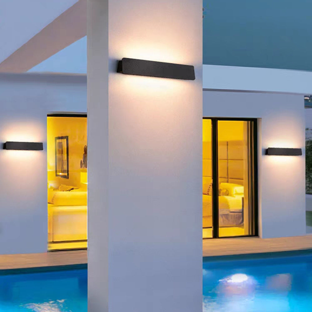 RayLight | Stylish Modern Solar Outdoor LED Wall Sconce