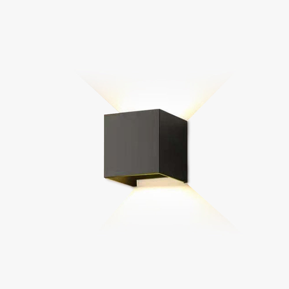RayMetal | Elegantny Wodoodporny Kinkiet Zewnętrzny LED do Ogrodu