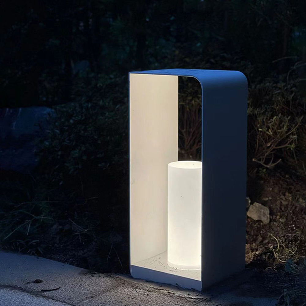 SolarisGlow | Nowoczesna Metalowa Lampa Zewnętrzna Solarna LED
