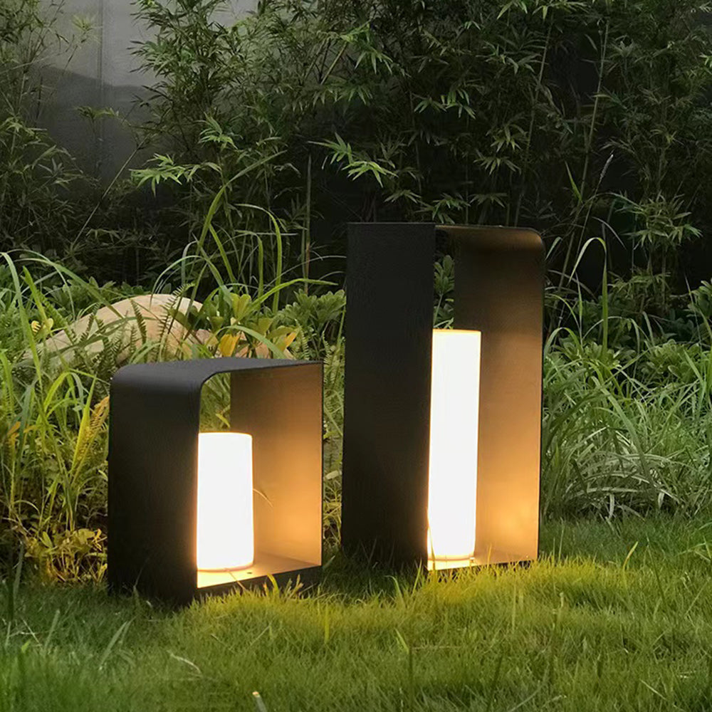 SolarisGlow | Nowoczesna Metalowa Lampa Zewnętrzna Solarna LED