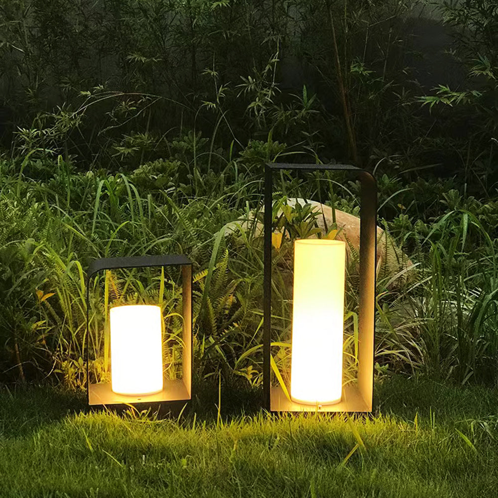 SolarisGlow | Nowoczesna Metalowa Lampa Zewnętrzna Solarna LED