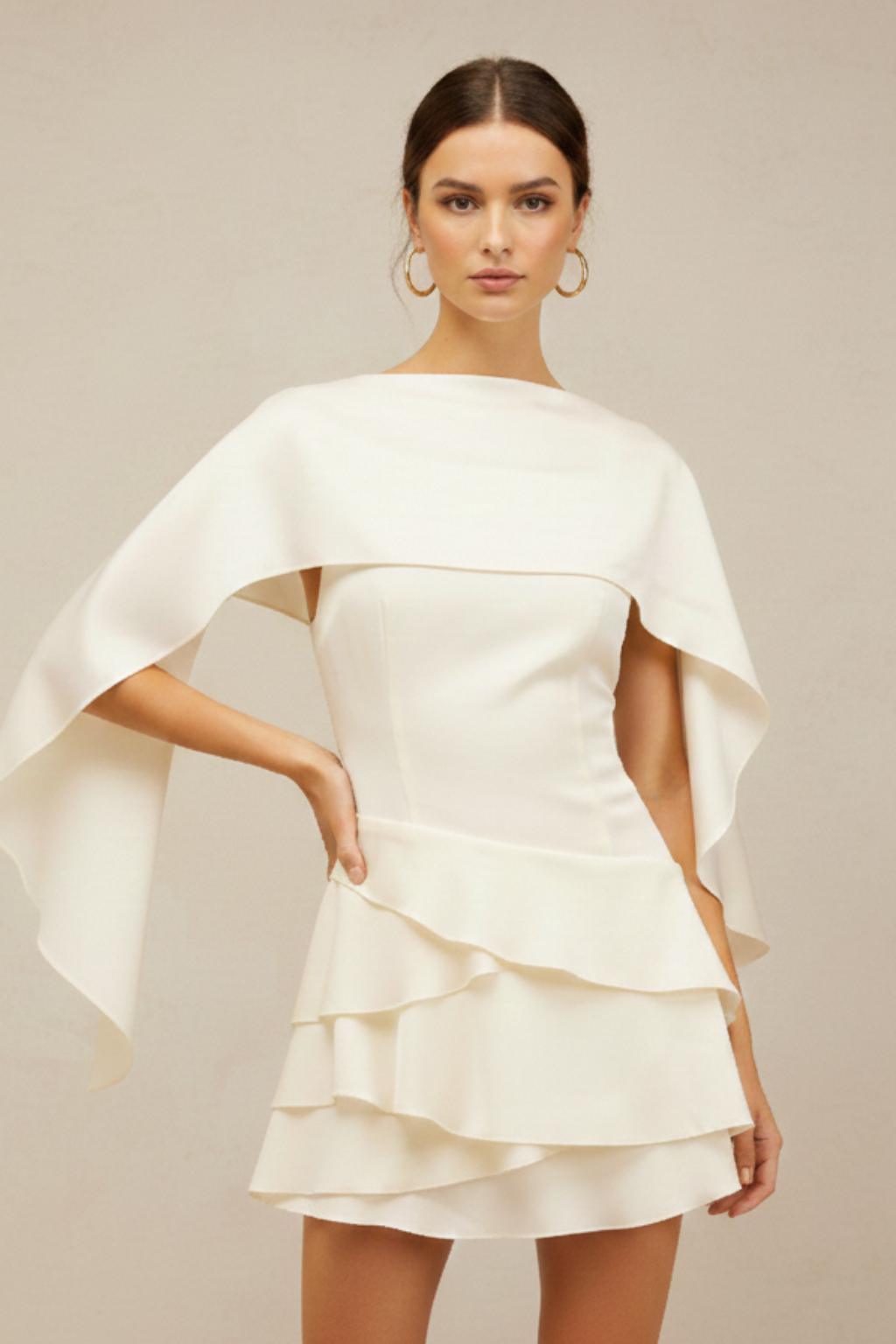 Sukienka Damska Z Peleryną | Elegancka Mini Sukienka Na Wesele I Specjalne Okazje