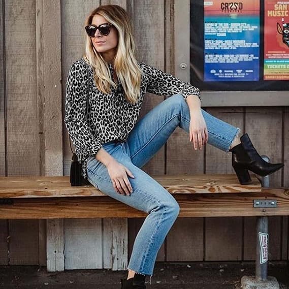 Women's Elegant Lion Print Blouse | Stylish Versatile Top